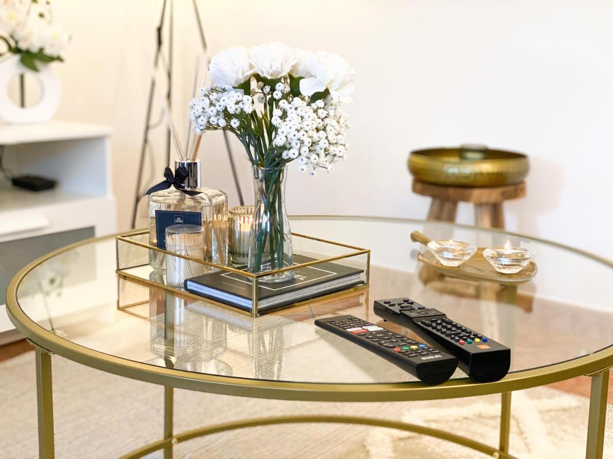 Luxueux Appartement Evry Centre - Parking - Rer A 10 Min Courcouronnes Екстериор снимка