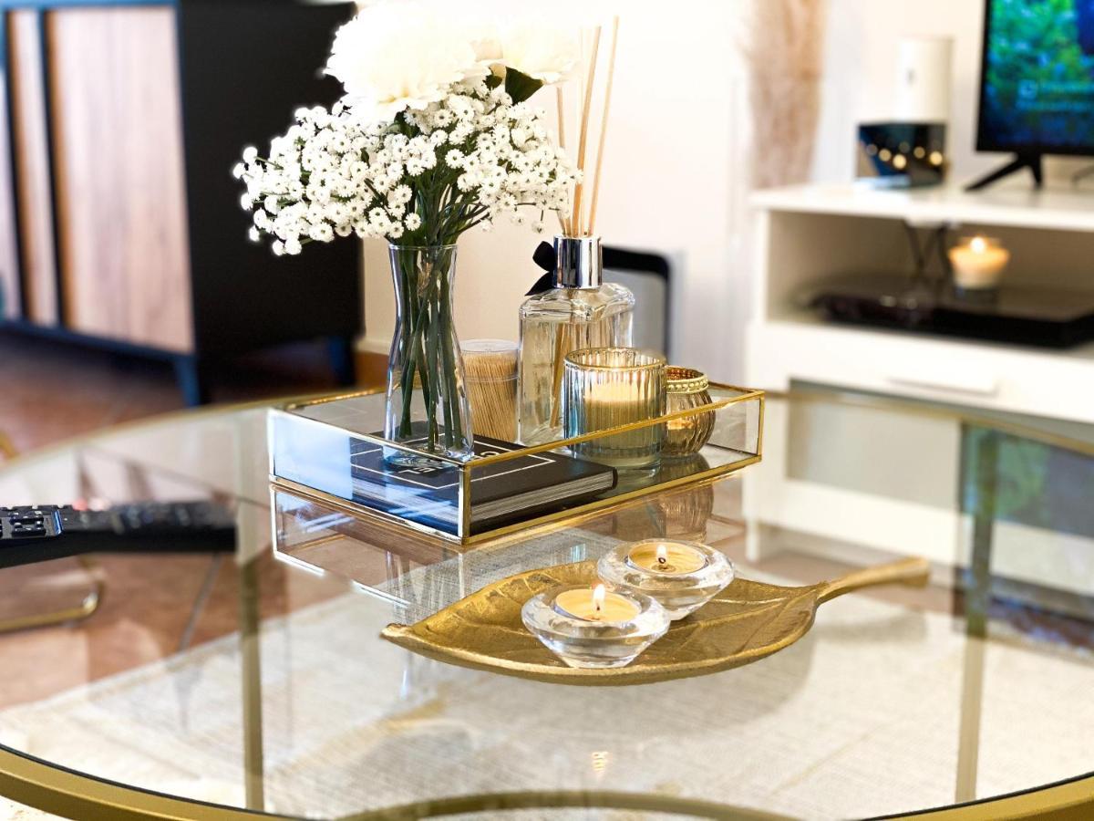 Luxueux Appartement Evry Centre - Parking - Rer A 10 Min Courcouronnes Екстериор снимка