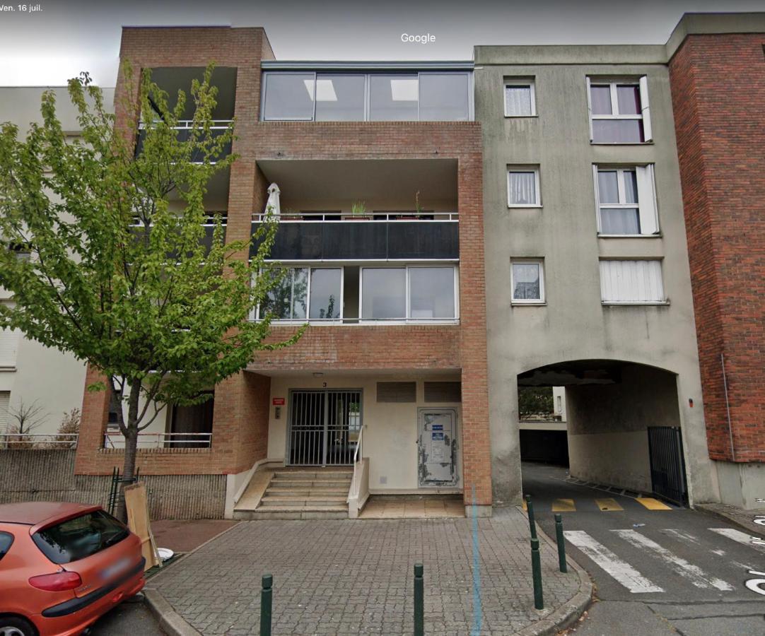 Luxueux Appartement Evry Centre - Parking - Rer A 10 Min Courcouronnes Екстериор снимка